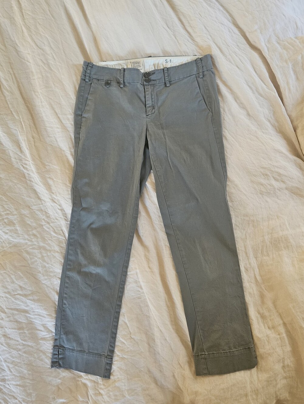 Bloomingdale's Women's Olive Chino Pants